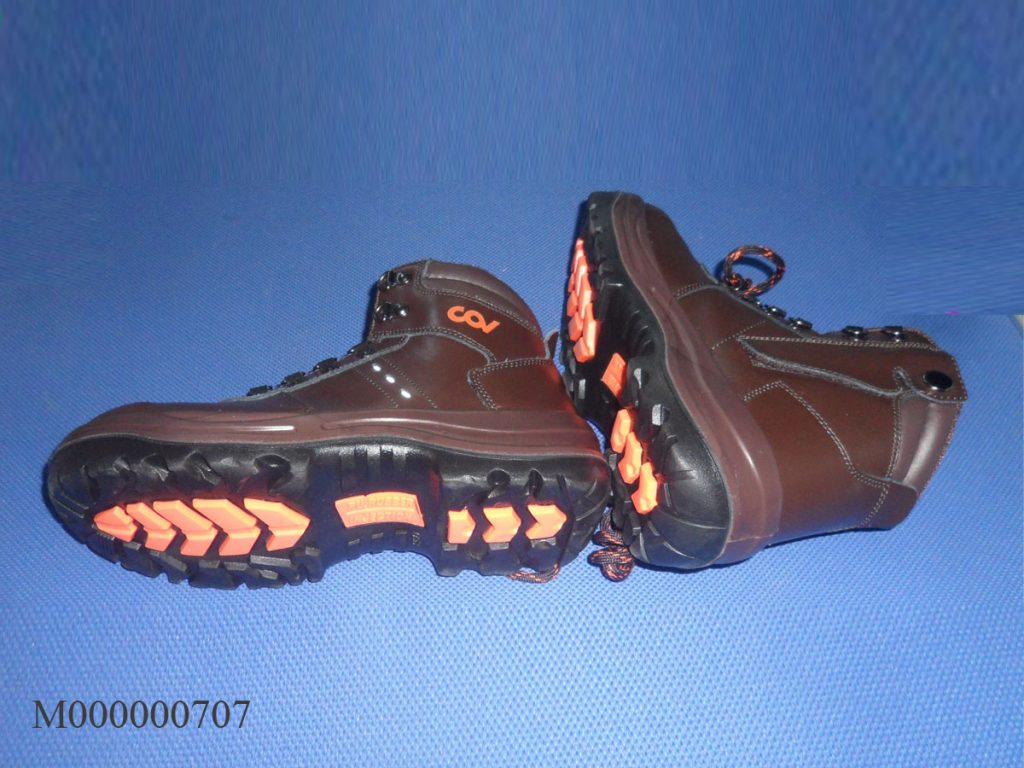 Giày bảo hộ COV F612 Hàn Quốc
