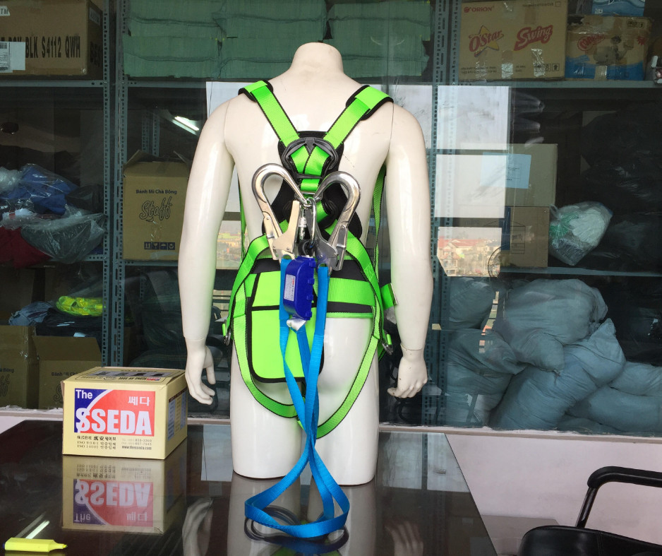 Dây an toàn Hàn Quốc SSEDA toàn thân 2 móc nhôm SAH-1024-3