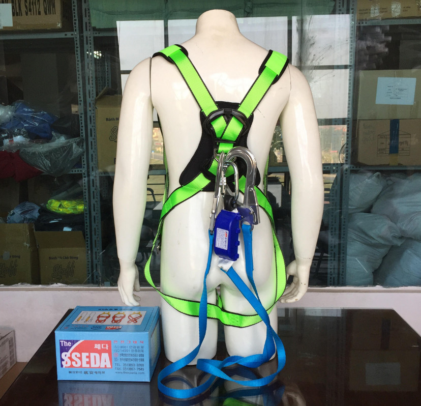 Dây an toàn Hàn Quốc SSEDA toàn thân 2 móc nhôm SAH-1024-3